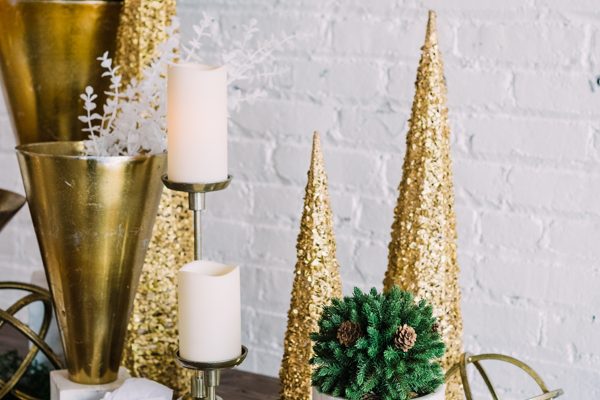 Gallery Gold decor package with holiday add-on
